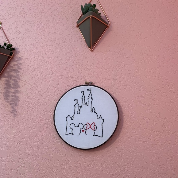 Disney-inspired embroidery art - Picture 3 of 3